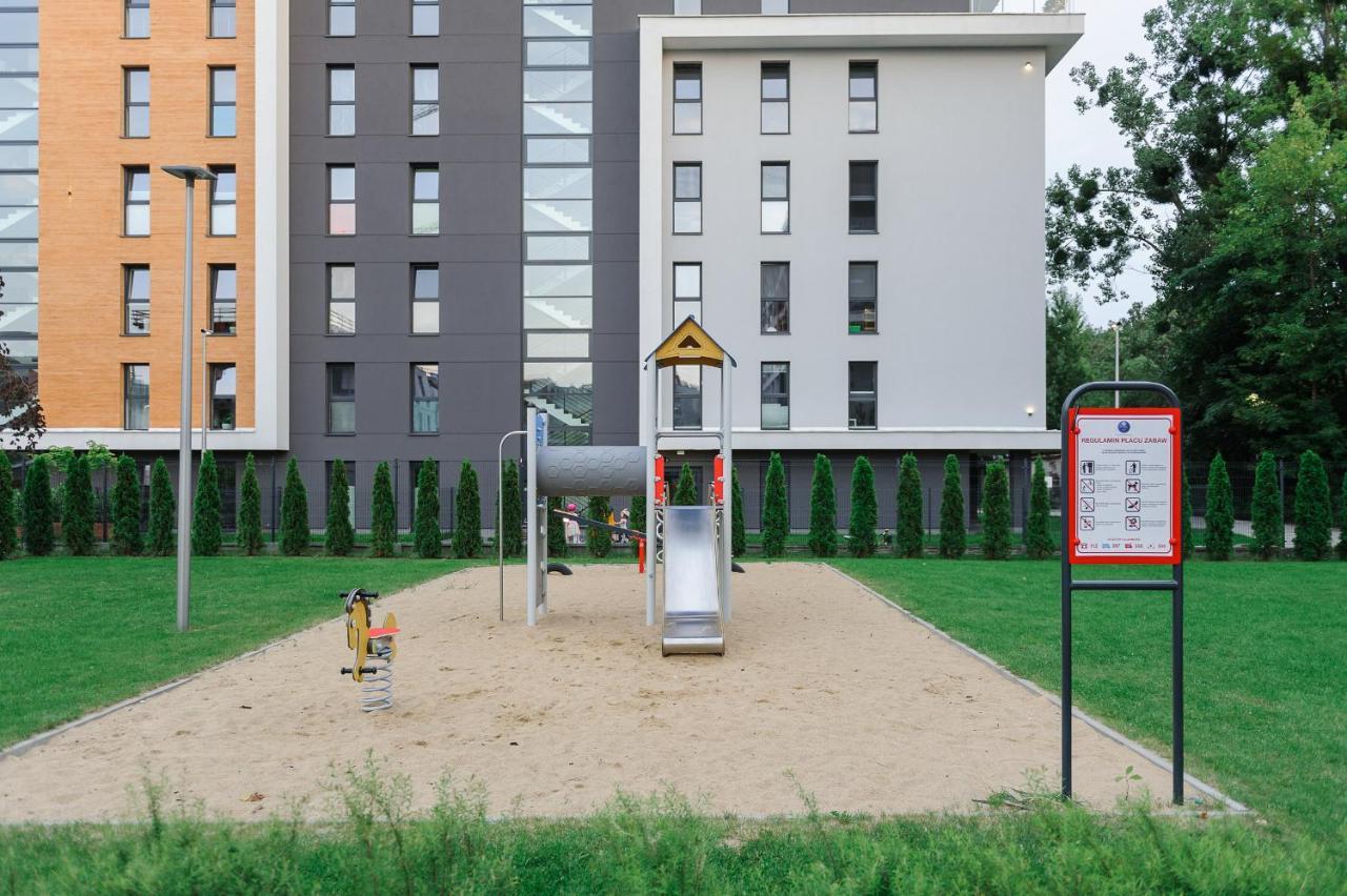 Lumina With Balcony Overlooking The Park * Lodz (Lodz)